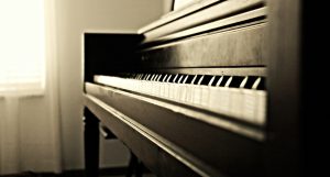 Professional piano tuners in Port Angeles: Enhance your piano's sound.