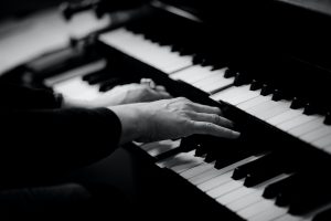 Reliable piano tuners in Seattle Hill-Silver Firs keep your piano in perfect tune.